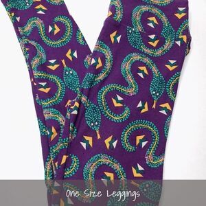 LuLaRoe OS Leggings Snakes Green Purple NEW